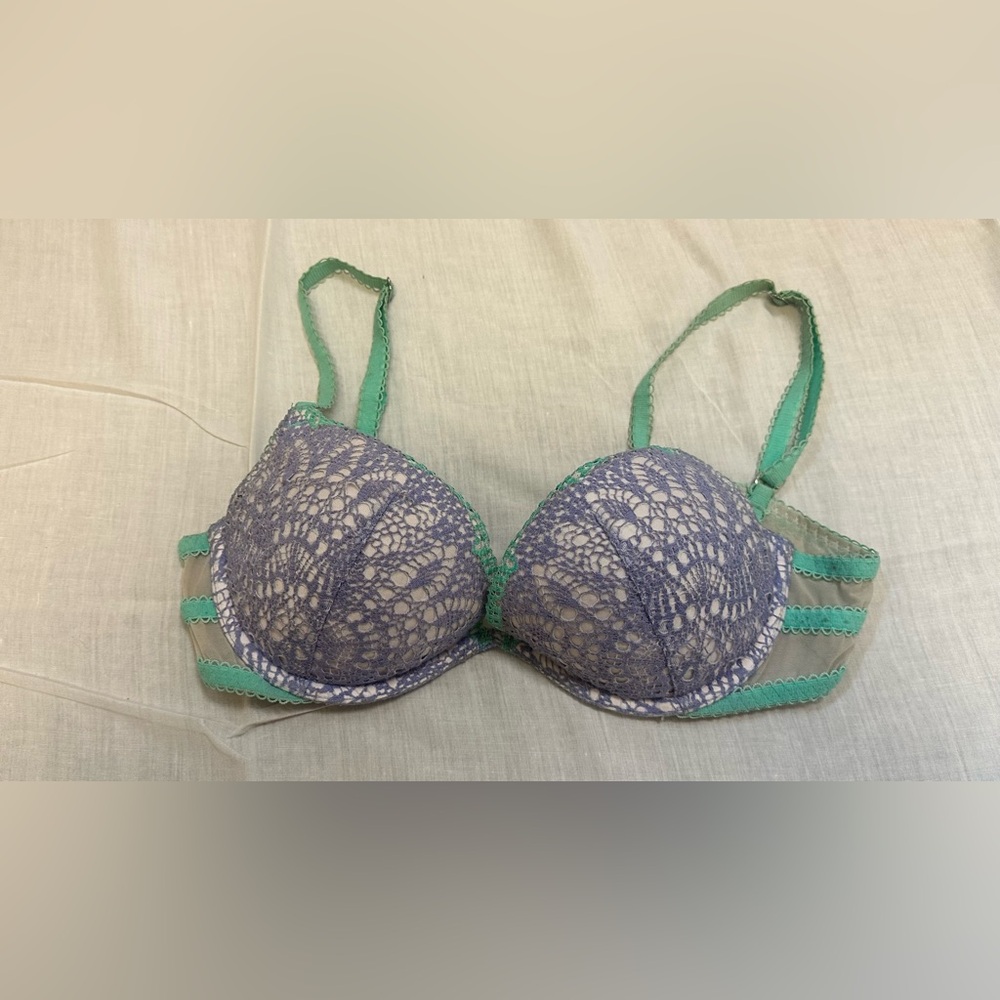 Victoria's Secret Lace Bra in Purple and Green